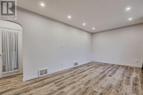 7 Calderon Crescent, Toronto, ON - Indoor Photo Showing Other Room