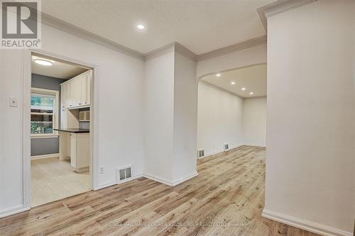 7 Calderon Crescent, Toronto, ON - Indoor Photo Showing Other Room