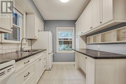 7 Calderon Crescent, Toronto, ON - Indoor Photo Showing Kitchen