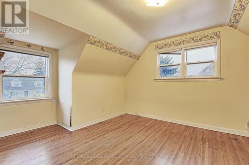 7 Calderon Crescent, Toronto, ON - Indoor Photo Showing Other Room