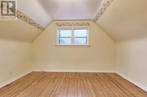 7 Calderon Crescent, Toronto, ON - Indoor Photo Showing Other Room