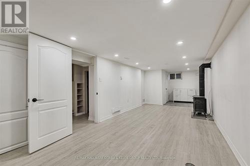 7 Calderon Crescent, Toronto, ON - Indoor