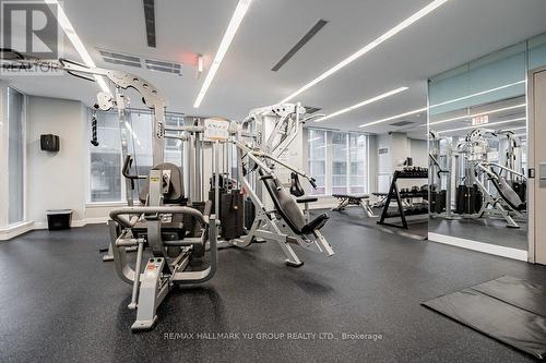 1205 - 126 Simcoe Street, Toronto, ON - Indoor Photo Showing Gym Room