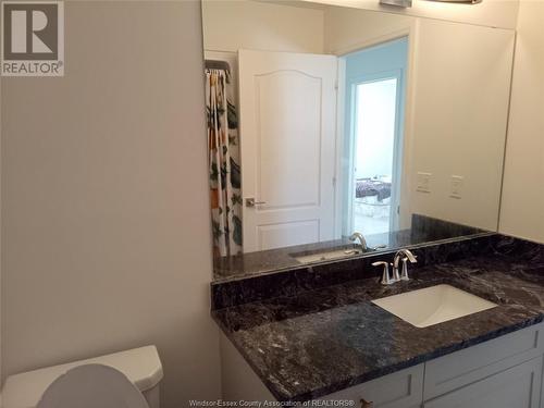 129 Whelan, Amherstburg, ON - Indoor Photo Showing Bathroom