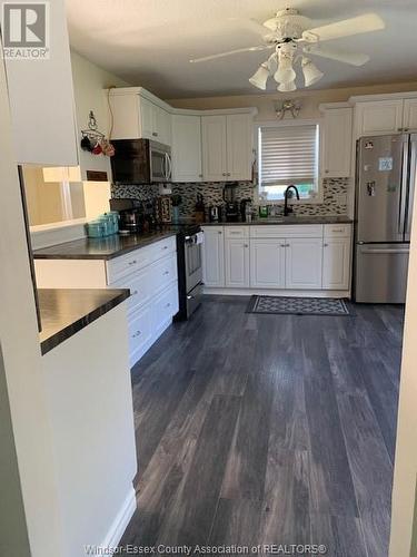 319 Lindsley Street, Dresden, ON - Indoor Photo Showing Kitchen