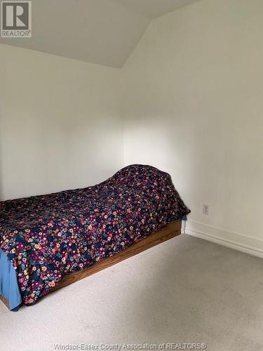 319 Lindsley Street, Dresden, ON - Indoor Photo Showing Bedroom