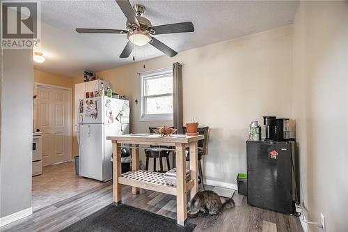 632 First Avenue, Pembroke, ON - Indoor Photo Showing Laundry Room