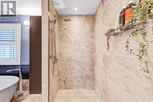 11 Rayne Avenue, Oakville, ON - Indoor Photo Showing Bathroom