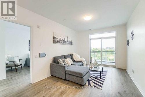 429 - 95 Dundas Street E, Oakville, ON - Indoor Photo Showing Living Room