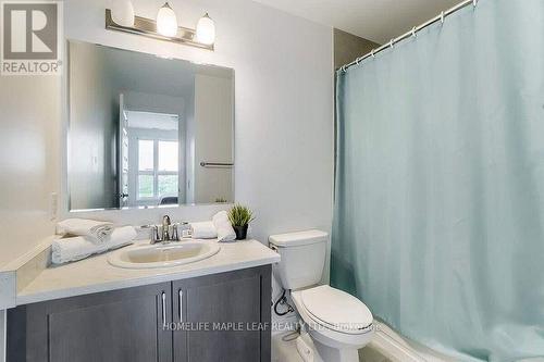 429 - 95 Dundas Street E, Oakville, ON - Indoor Photo Showing Bathroom