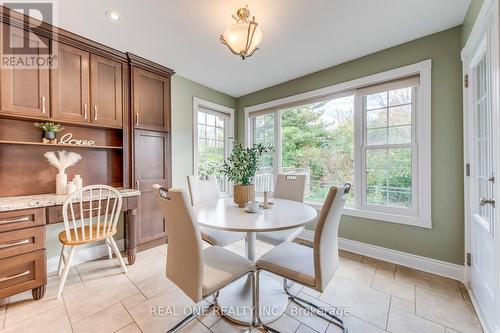 1312 Fieldcrest Lane, Oakville, ON - Indoor Photo Showing Dining Room