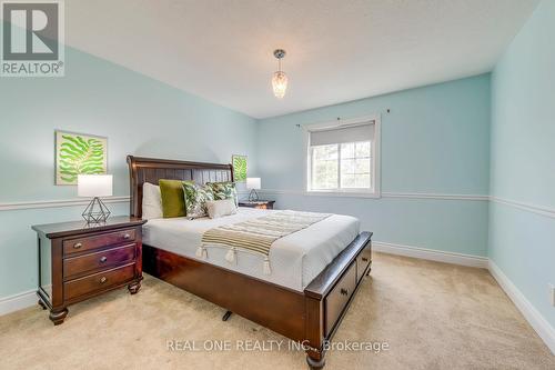 1312 Fieldcrest Lane, Oakville, ON - Indoor Photo Showing Bedroom