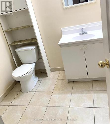 184 Folkstone Crescent, Brampton, ON - Indoor Photo Showing Bathroom