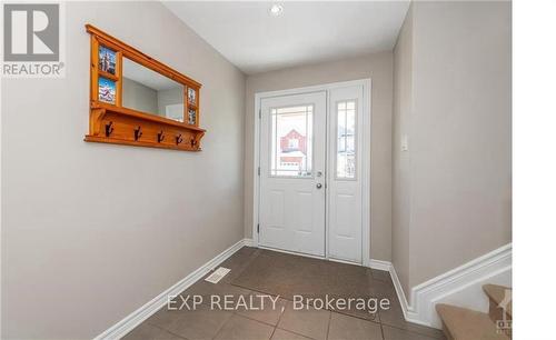 113 Glendore Street, Ottawa, ON - Indoor Photo Showing Other Room