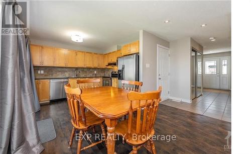 113 Glendore Street, Ottawa, ON - Indoor Photo Showing Dining Room