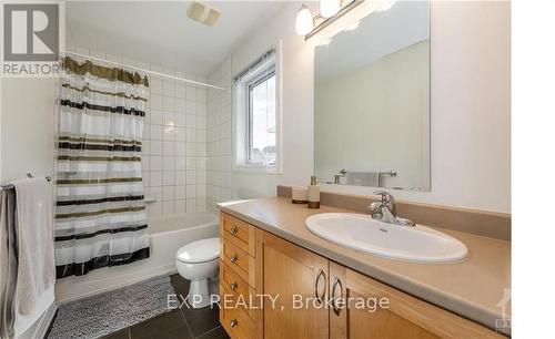 113 Glendore Street, Ottawa, ON - Indoor Photo Showing Bathroom