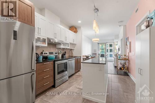 1103 - 200 Inlet, Ottawa, ON - Indoor Photo Showing Kitchen