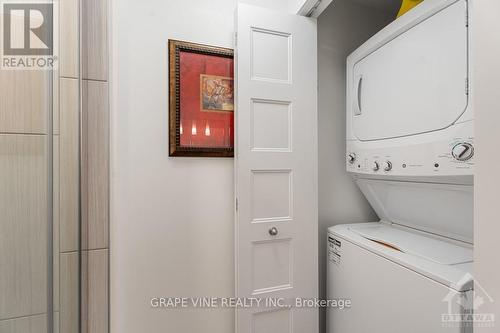 1404 - 200 Inlet, Ottawa, ON - Indoor Photo Showing Laundry Room