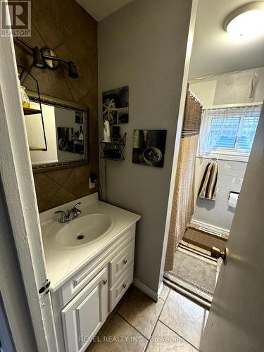 1203 Ferguson Road, Timmins (Main Area), ON - Indoor Photo Showing Bathroom