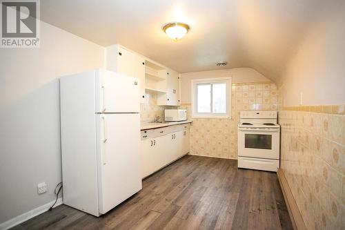 168 Prentice Ave, Sault Ste. Marie, ON - Indoor Photo Showing Kitchen