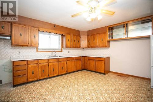 168 Prentice Ave, Sault Ste. Marie, ON - Indoor Photo Showing Kitchen