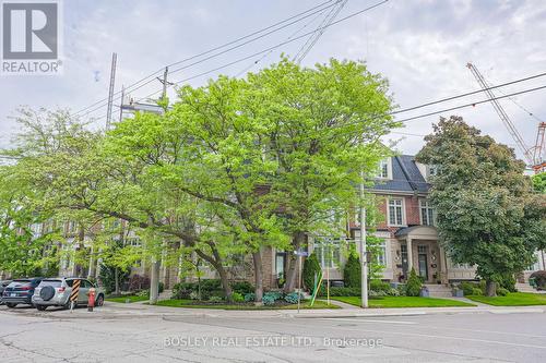 209C Randolph Road, Toronto, ON - Outdoor