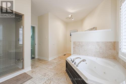 209C Randolph Road, Toronto, ON - Indoor Photo Showing Bathroom