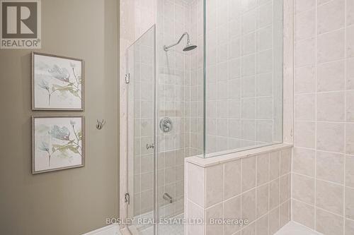 209C Randolph Road, Toronto, ON - Indoor Photo Showing Bathroom