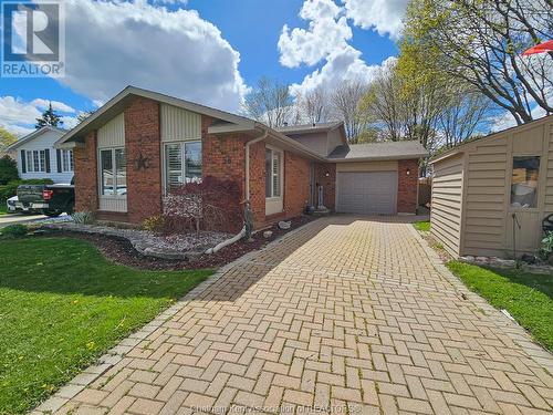 56 Collegiate Drive, Chatham, ON - Outdoor