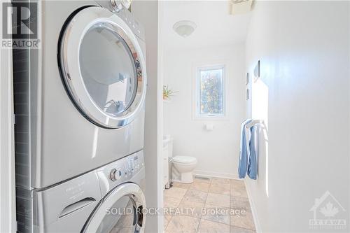 49 Tyndall Street, Ottawa, ON - Indoor Photo Showing Laundry Room