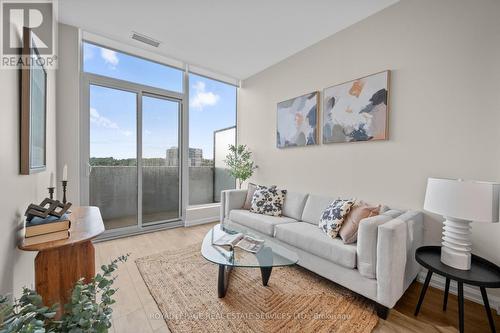 Ph810 - 4208 Dundas Street W, Toronto, ON - Indoor Photo Showing Living Room