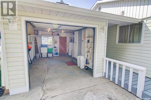 1114 13Th Avenue Nw, Moose Jaw, SK - Outdoor With Exterior