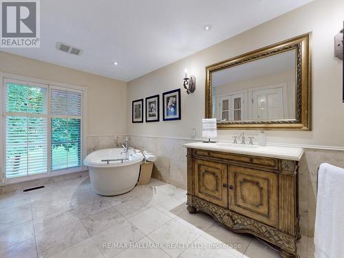 4138 19Th Avenue, Markham, ON - Indoor Photo Showing Bathroom