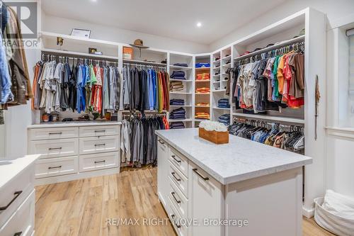 1025 Davis Drive, Gravenhurst, ON - Indoor With Storage