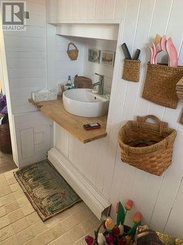 39 Little Harbour Road, Fogo Island (Barr'D Islands), NL - Indoor Photo Showing Bathroom