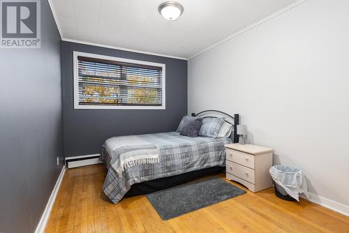 11 Pleasantville Avenue, St. John'S, NL - Indoor Photo Showing Bedroom