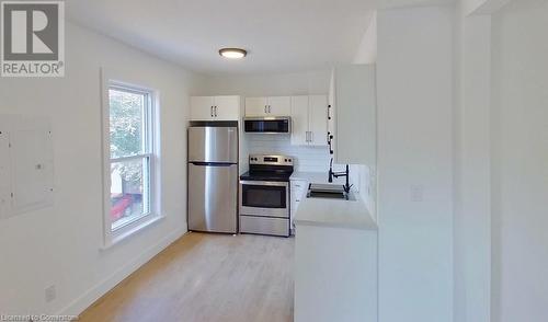 377 Main Street Unit# 4, Woodstock, ON - Indoor Photo Showing Kitchen