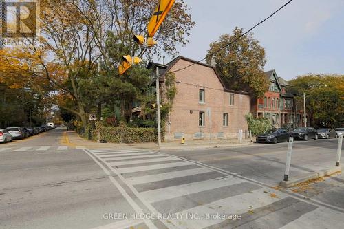 207 George Street, Toronto, ON - Outdoor