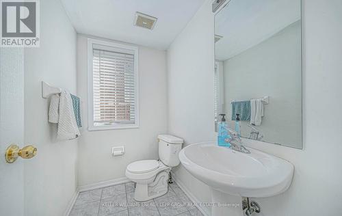 33 Latchford Way, Whitby (Pringle Creek), ON - Indoor Photo Showing Bathroom