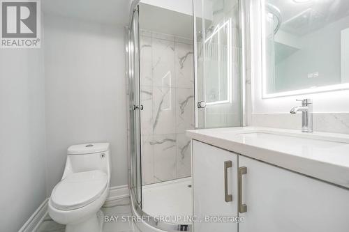 36 Pebblehill Square, Toronto, ON - Indoor Photo Showing Bathroom