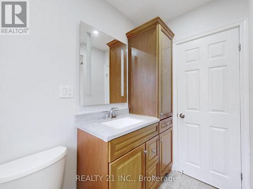 40 Greenock Avenue, Toronto, ON - Indoor Photo Showing Bathroom