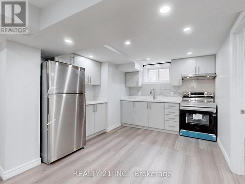 40 Greenock Avenue, Toronto, ON - Indoor Photo Showing Kitchen