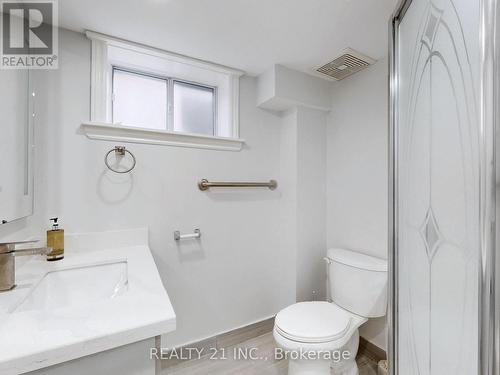 40 Greenock Avenue, Toronto, ON - Indoor Photo Showing Bathroom