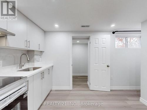 40 Greenock Avenue, Toronto, ON - Indoor Photo Showing Kitchen