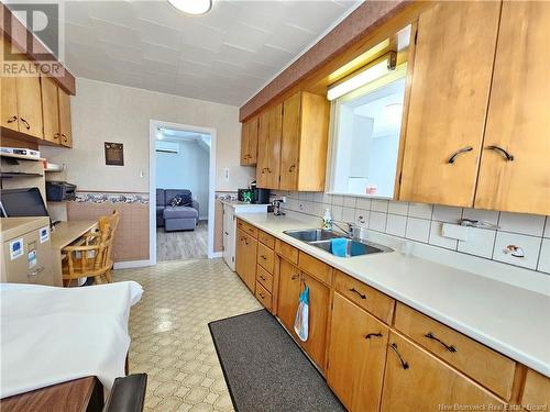 375 Ch 1 Ier Rang, Dsl De Drummond/Dsl Of Drummond, NB - Indoor Photo Showing Kitchen With Double Sink