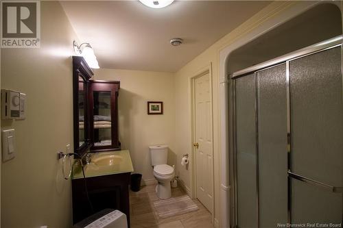 63 Kenneth Drive, Quispamsis, NB - Indoor Photo Showing Bathroom