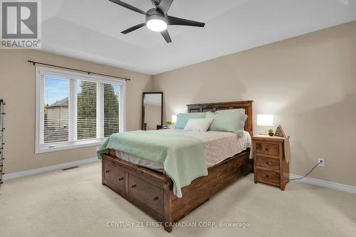 296 Whisker Street, London, ON - Indoor Photo Showing Bedroom