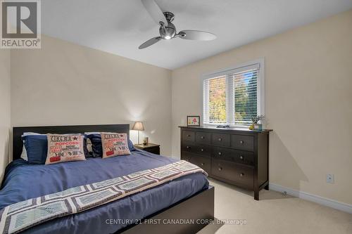 296 Whisker Street, London, ON - Indoor Photo Showing Bedroom