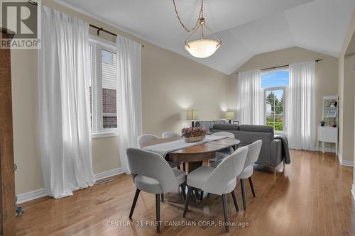 296 Whisker Street, London, ON - Indoor Photo Showing Dining Room