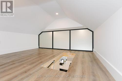 111 Frankdale Avenue E, Toronto, ON - Indoor Photo Showing Other Room